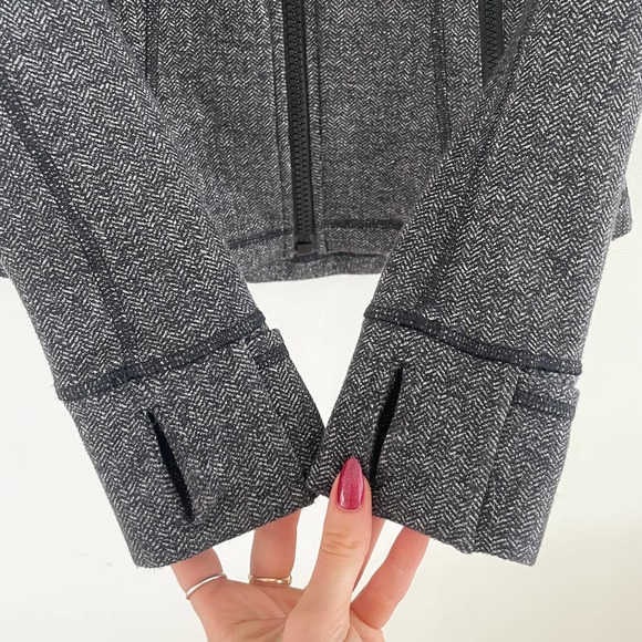 EUC Lululemon Define Jacket Herringbone Gray 4 - Picture 11 of 16